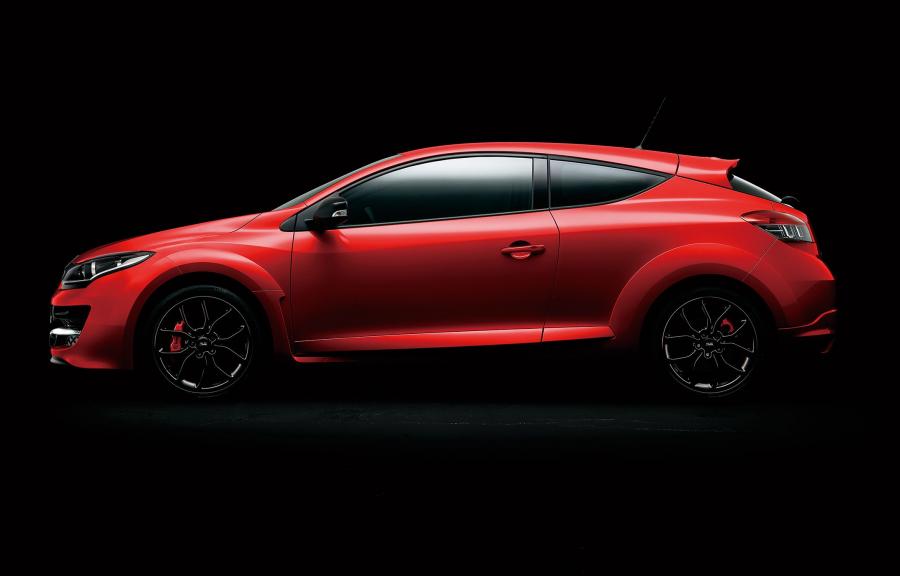  Renault Megane R.S. 273 Trophy 2 2016 года  (JP) (фото 2 из 4)